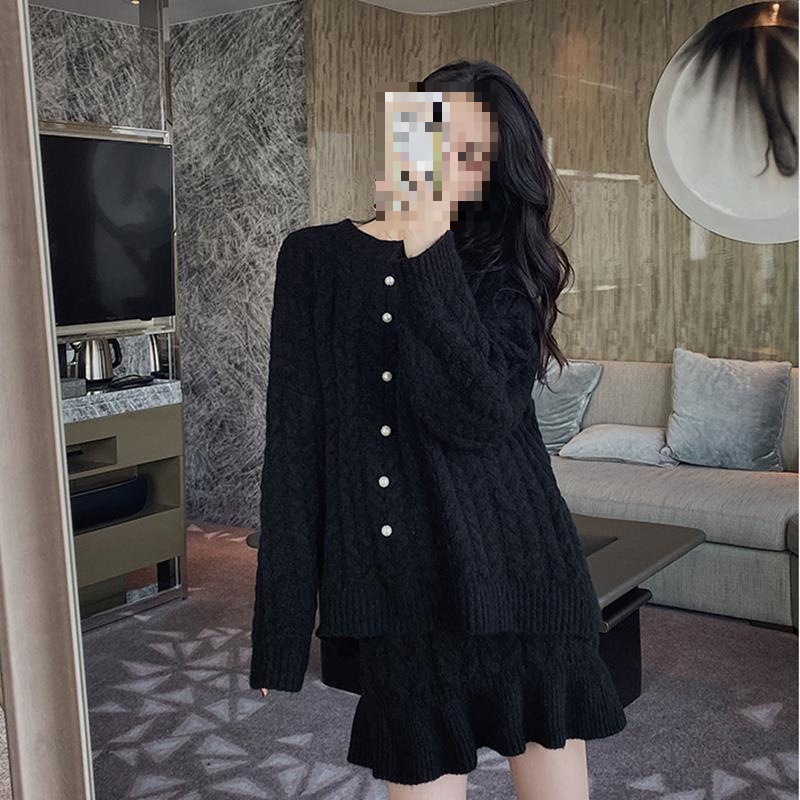 PremiumKoreanWinterStyle Set T - Women Fashion Korean review and price